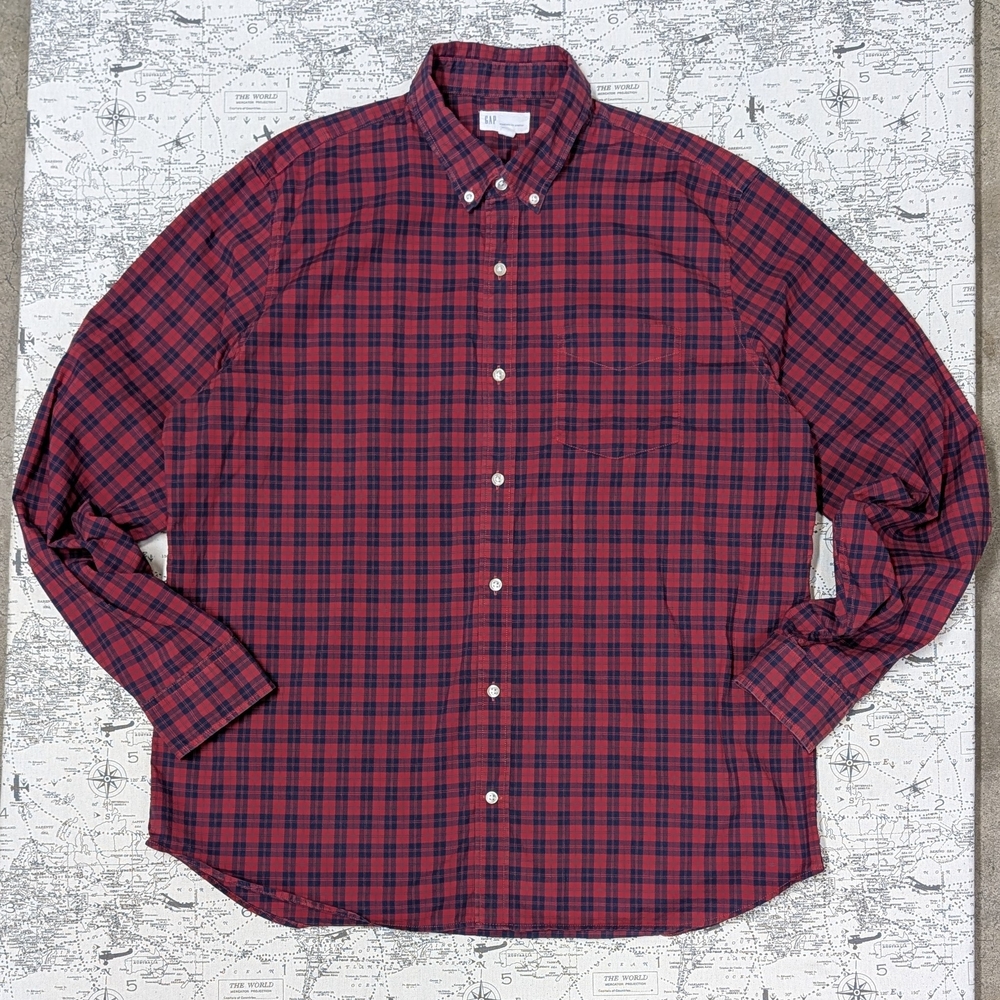 GAP Men's Red and Navy Standard Fit Stretch Plaid Shirt Size XL